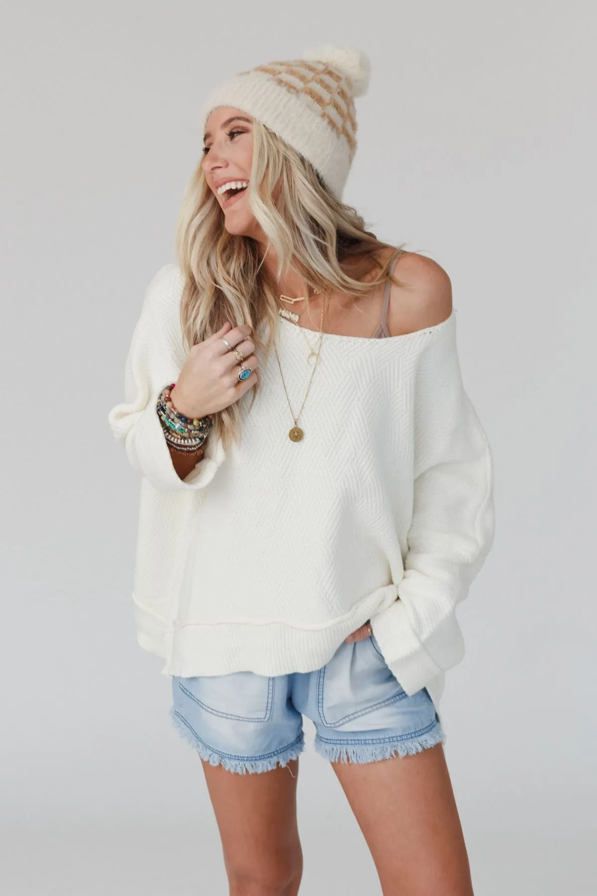 Dana Oversized Diamond Texture Sweater - Ivory