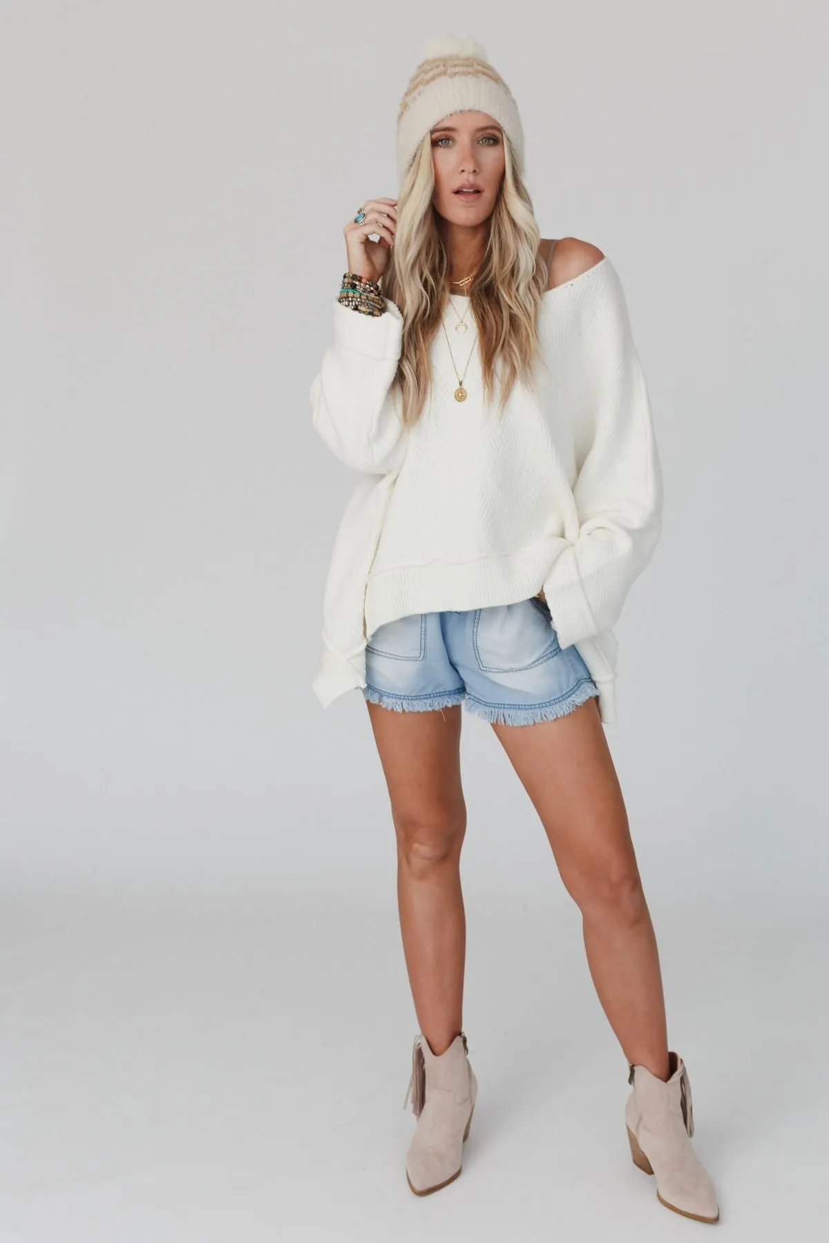 Dana Oversized Diamond Texture Sweater - Ivory