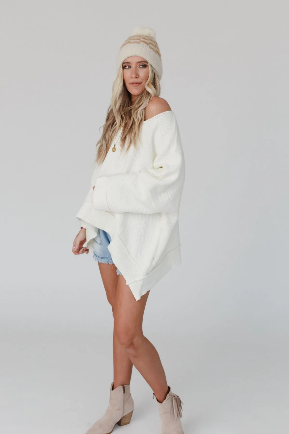 Dana Oversized Diamond Texture Sweater - Ivory