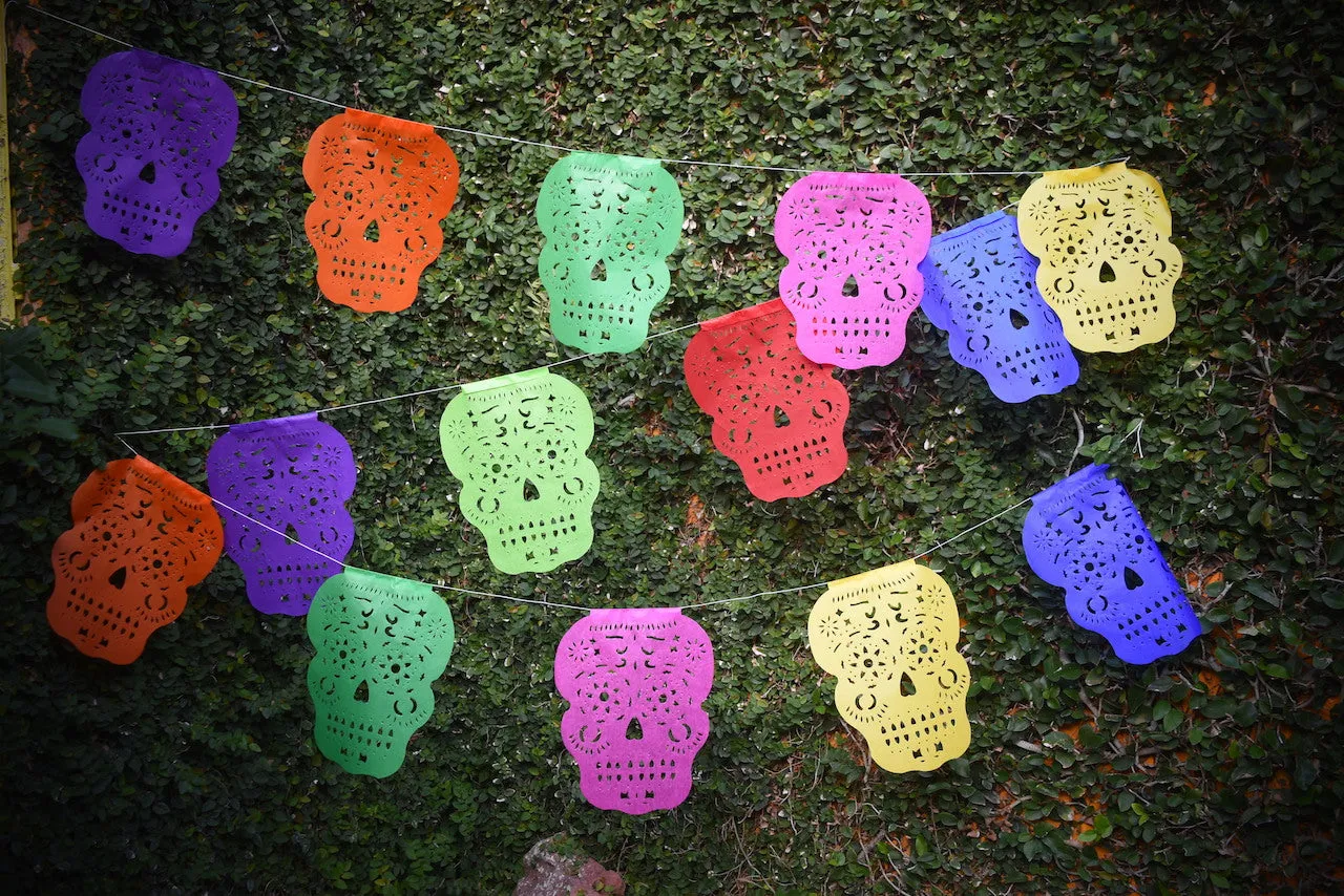 Sugar Skull Bunting Banner Halloween Party Bunting | 5m 16ft Banner with 14 Medium Flags